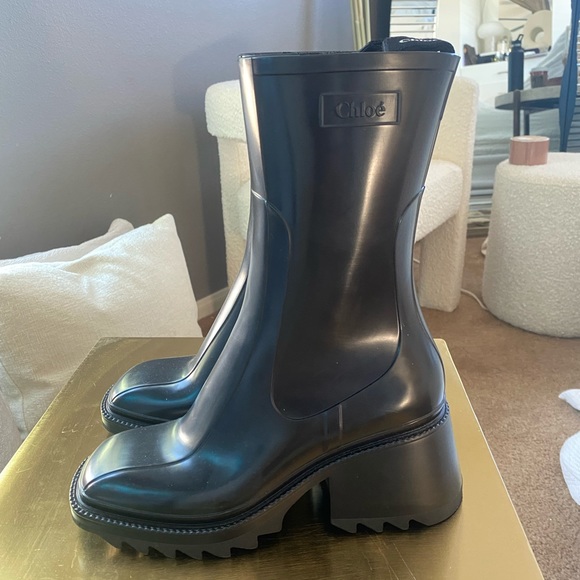 Chloe Rain Boot - Picture 7 of 9